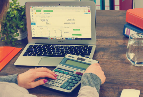 Accountants still using unethical practices